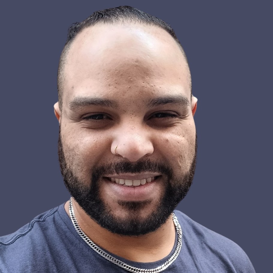 Robson Oliveira — Co-fundador WobsDigital